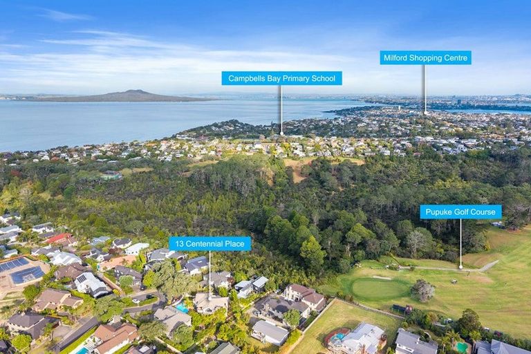 Photo of property in 13 Centennial Place, Campbells Bay, Auckland, 0630