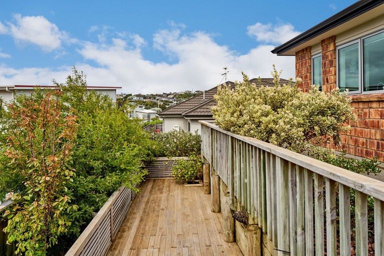 Photo of property in 4 Sunflower Close, Camborne, Porirua, 5026