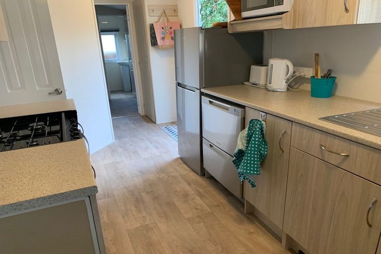 Photo of property in 36 Hamilton Drive, Waiuku, 2123