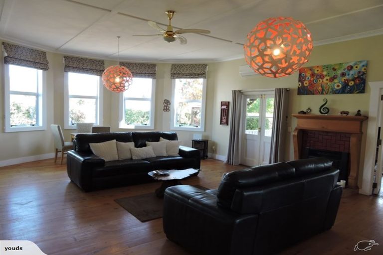 Photo of property in 46 Higginson Street, Otane, 4202