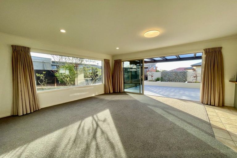 Photo of property in 2a Chateau Close, Gleniti, Timaru, 7910