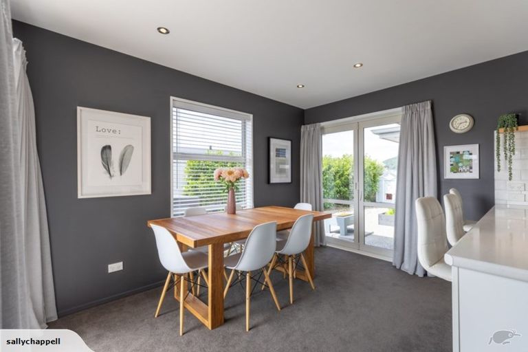 Photo of property in 16 Istana Place, Britannia Heights, Nelson, 7010