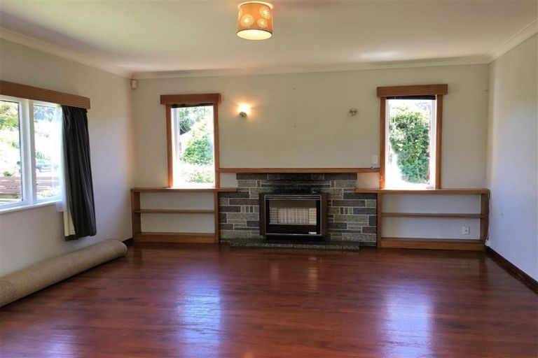 Photo of property in 19 Margaret Road, Raumati Beach, Paraparaumu, 5032