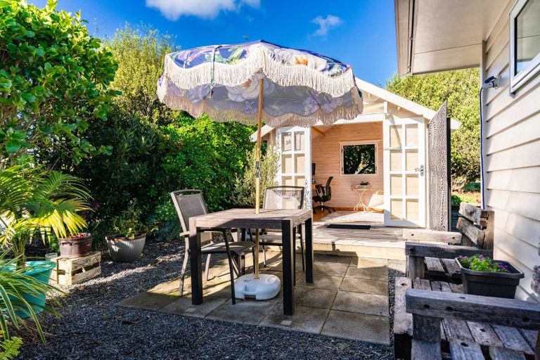 Photo of property in 56 Moir Point Road, Mangawhai Heads, Mangawhai, 0505