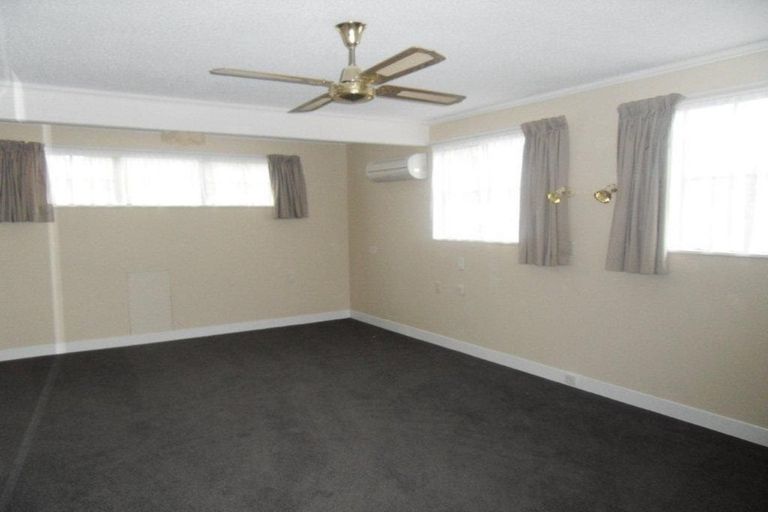 Photo of property in 195 Knights Road, Hutt Central, Lower Hutt, 5011