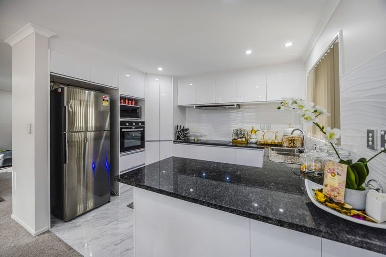 Photo of property in 42d Marr Road, Manurewa, Auckland, 2102