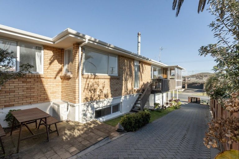 Photo of property in 81 Oceanbeach Road, Mount Maunganui, 3116