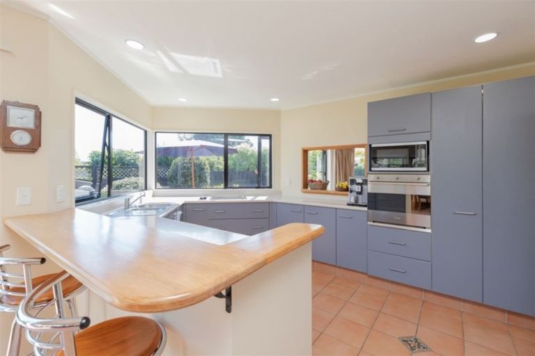 Photo of property in 25 Dallinger Street, St Andrews, Hamilton, 3200