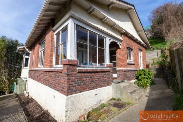 Photo of property in 72 Glen Road, The Glen, Dunedin, 9011