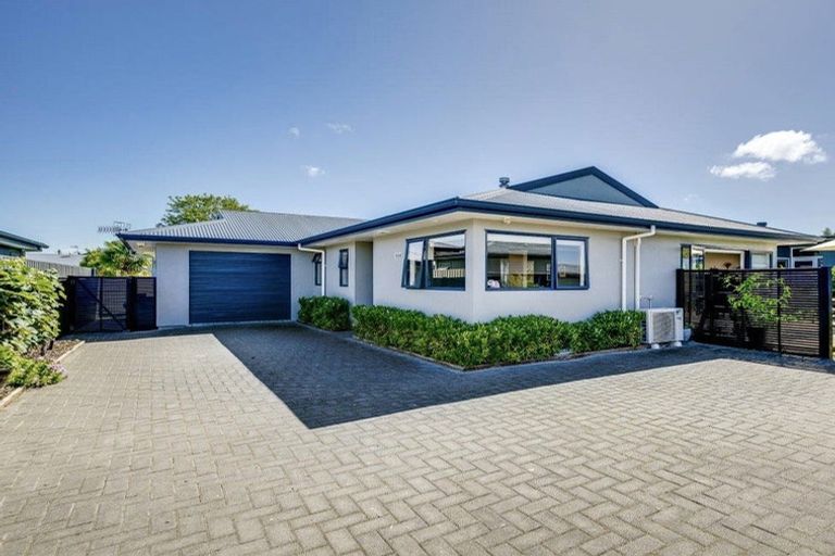 Photo of property in 152a Auckland Road, Greenmeadows, Napier, 4112