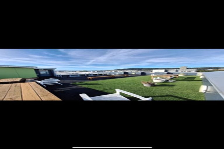 Photo of property in Urbane Apartments, 44/29 Webb Street, Mount Cook, Wellington, 6011