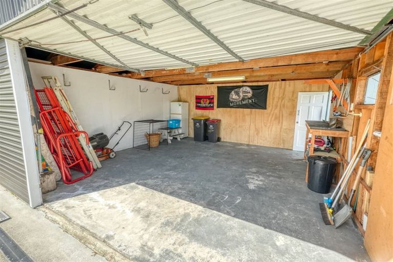 Photo of property in 42 Koe Street, Moana, 7872