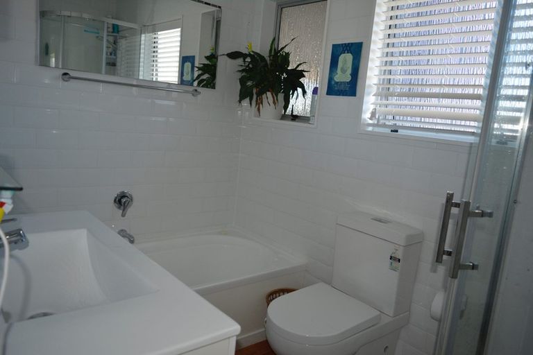 Photo of property in 11 Hatfield Heights, Hatfields Beach, Orewa, 0931
