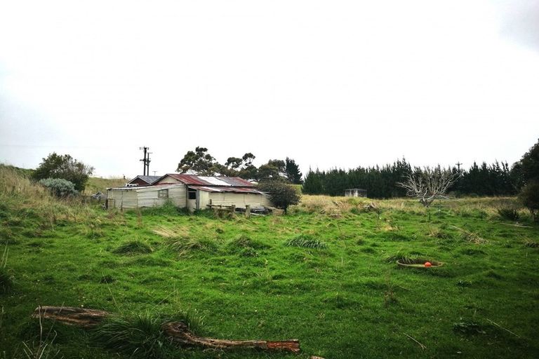 Photo of property in 1061 Main Drain Road, Rangiotu, Palmerston North, 4477