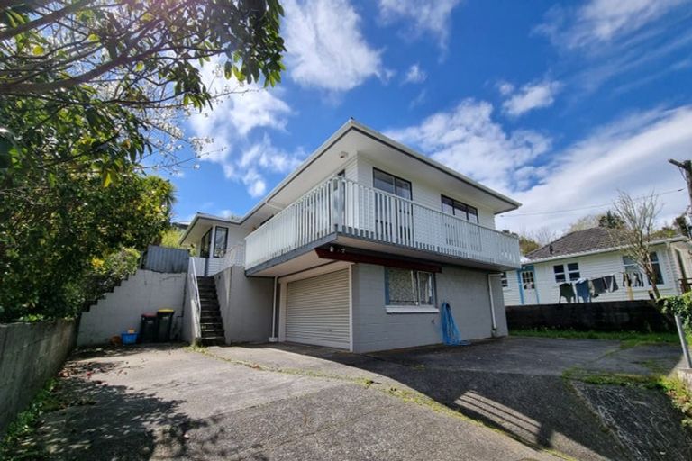 Photo of property in 13 Morrison Grove, Stokes Valley, Lower Hutt, 5019