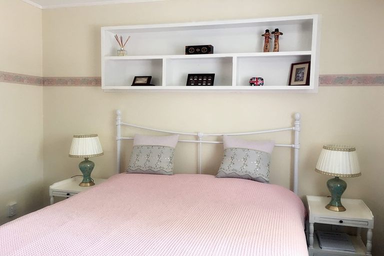 Photo of property in 3 Battenburg Place, Torbay, Auckland, 0630