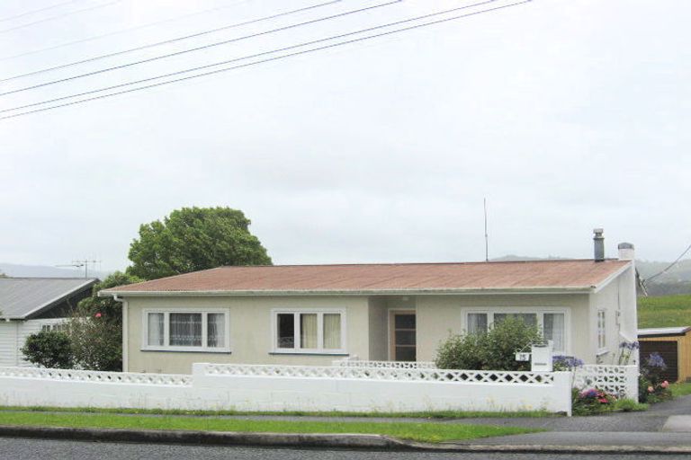 Photo of property in 15 Montgomery Avenue, Onerahi, Whangarei, 0110