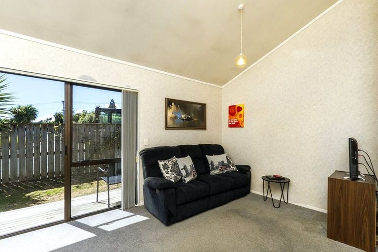 Photo of property in 2/266 The Ridgeway, Stoke, Nelson, 7011