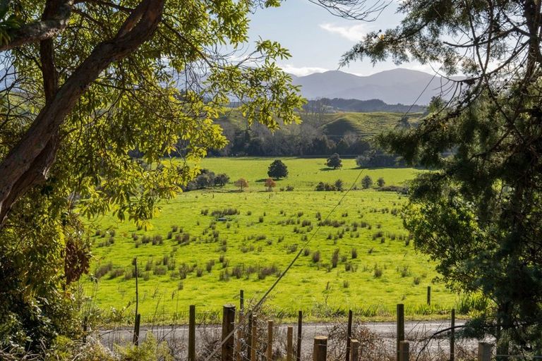 Photo of property in 275 Neudorf Road, Upper Moutere, 7175