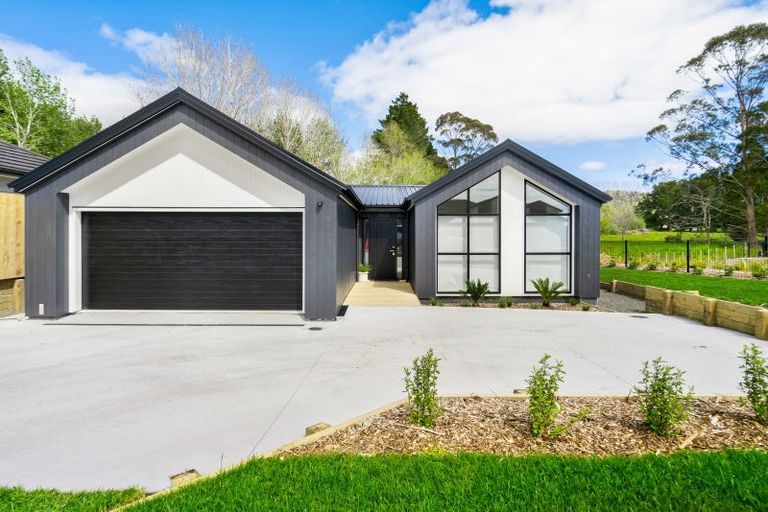 Photo of property in 5 Lynette Place, Pauanui, 3579