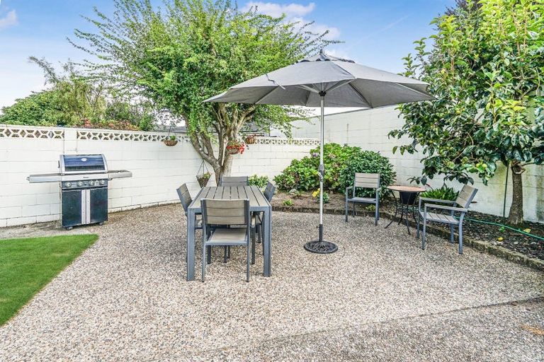 Photo of property in 51 Glen Lynne Avenue, Queenwood, Hamilton, 3210