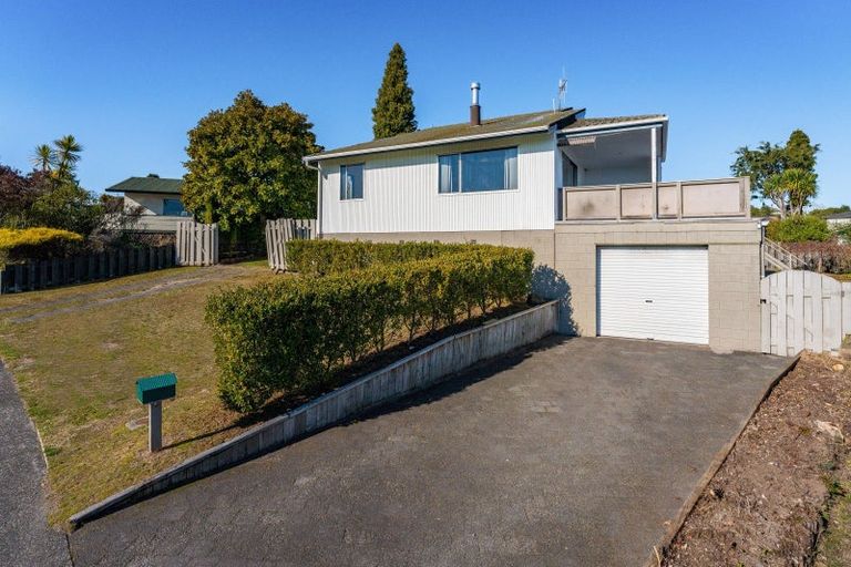 Photo of property in 4 Battersea Place, Richmond Heights, Taupo, 3330