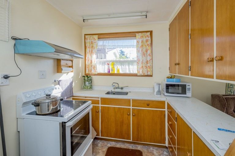 Photo of property in 53 Liverpool Street, Levin, 5510