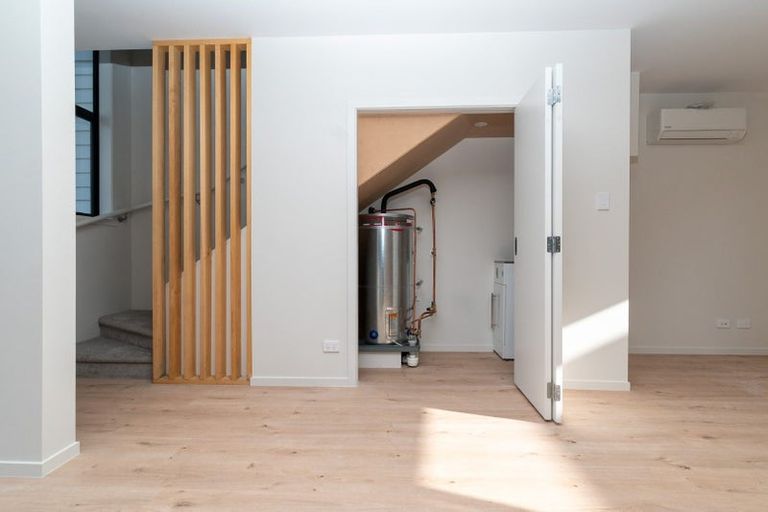 Photo of property in 2/56 Salisbury Road, Birkdale, Auckland, 0626