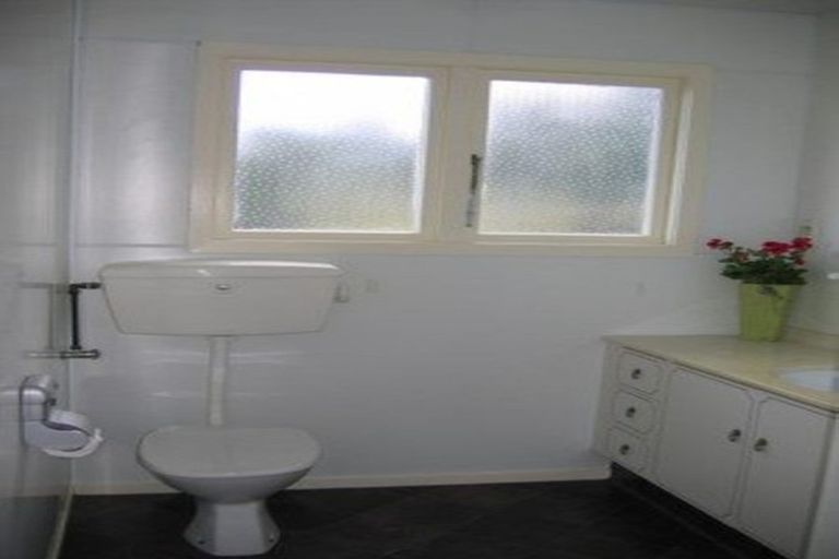 Photo of property in 300 Tomahawk Road, Ocean Grove, Dunedin, 9013