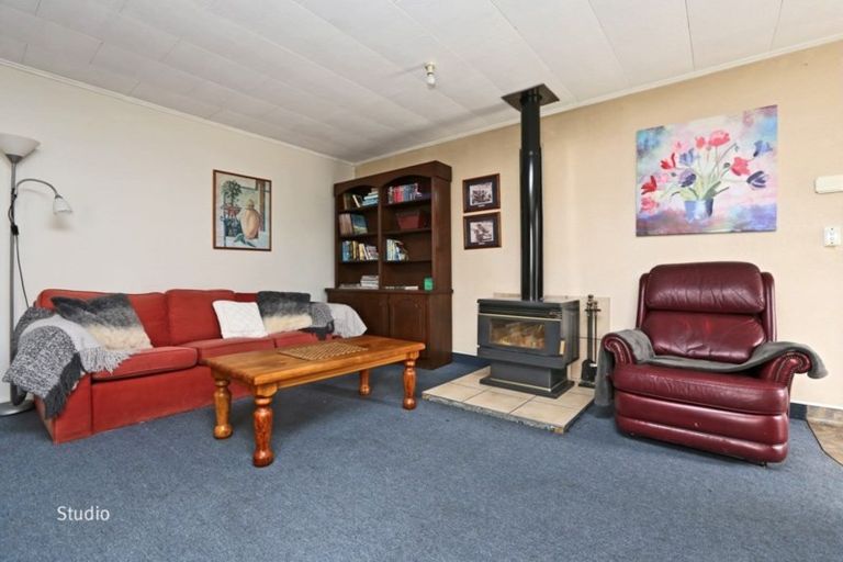 Photo of property in 229a Kenilworth Road, Mayfair, Hastings, 4122