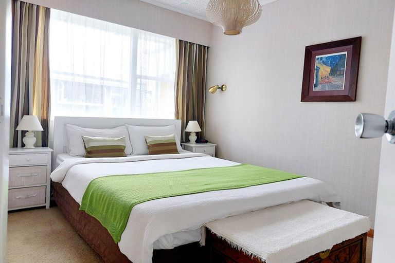 Photo of property in 28 Taupo Crescent, Plimmerton, Porirua, 5026