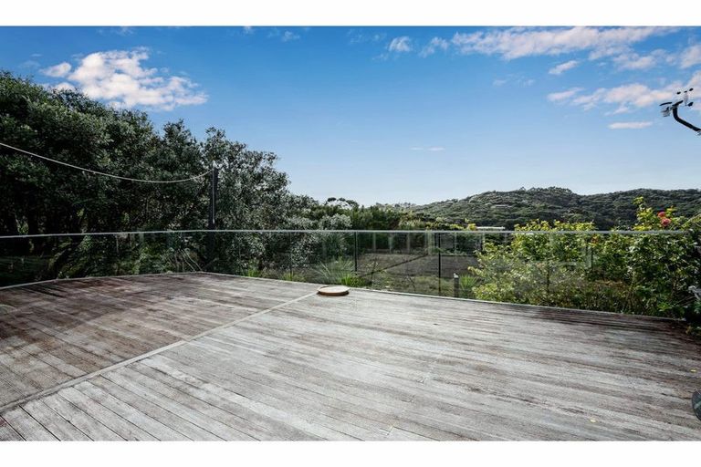 Photo of property in 87 Doves Bay Road, Kerikeri, 0294