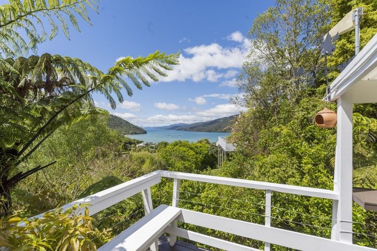 Photo of property in 51 Tirimoana Terrace, Anakiwa, Picton, 7281