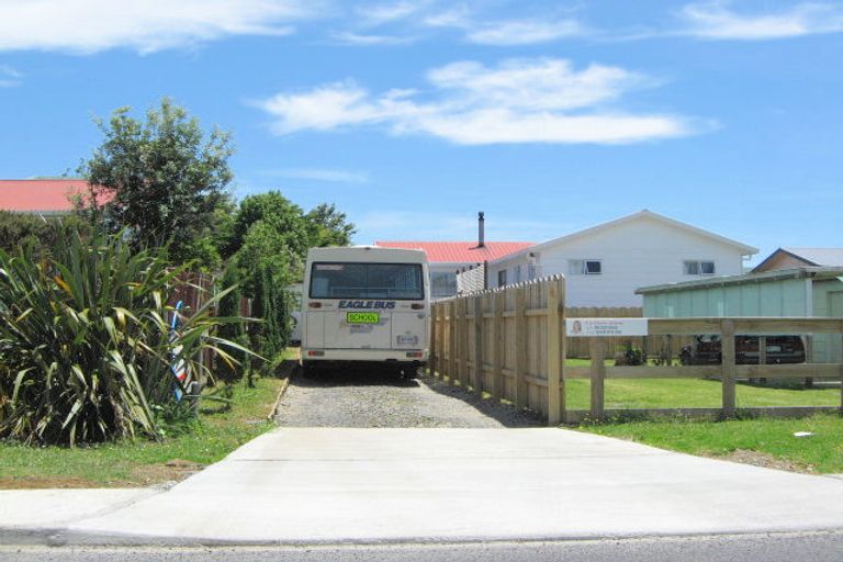 Photo of property in 33 Stevenson Road, Clarks Beach, 2122