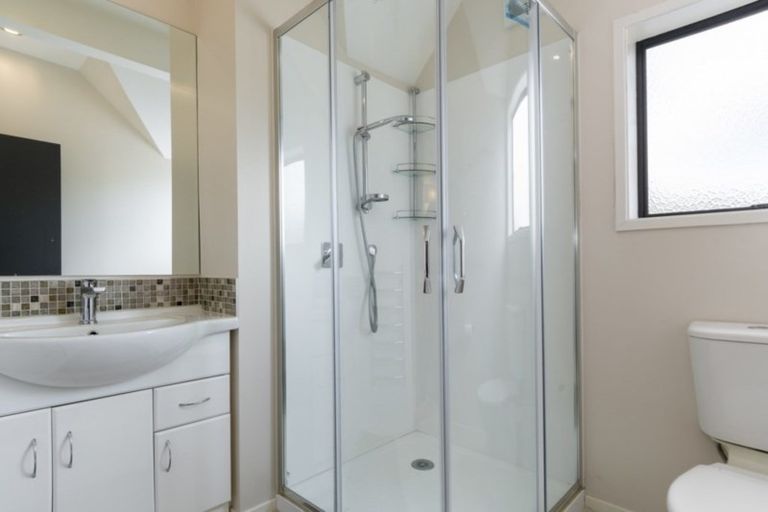 Photo of property in 28 Charlotte Drive, Omokoroa, 3114