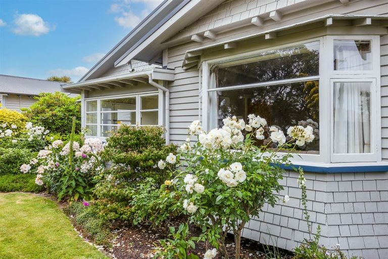 Photo of property in 40 Diamond Avenue, Spreydon, Christchurch, 8024
