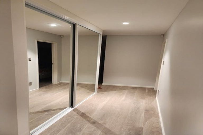 Photo of property in 75 Bordeaux Parade, Te Atatu South, Auckland, 0610