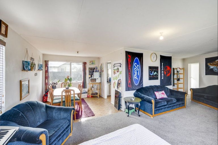 Photo of property in 250 Flaxmere Avenue, Flaxmere, Hastings, 4120