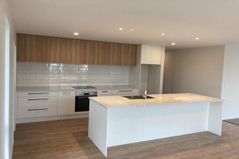 Photo of property in 8 Te Kanawa Lane, Rolleston, 7615