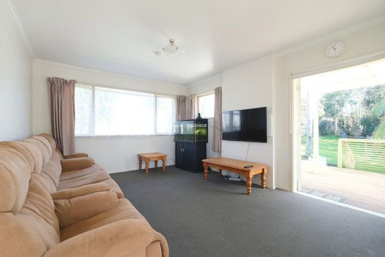 Photo of property in 12 Nield Road, Manurewa, Auckland, 2102