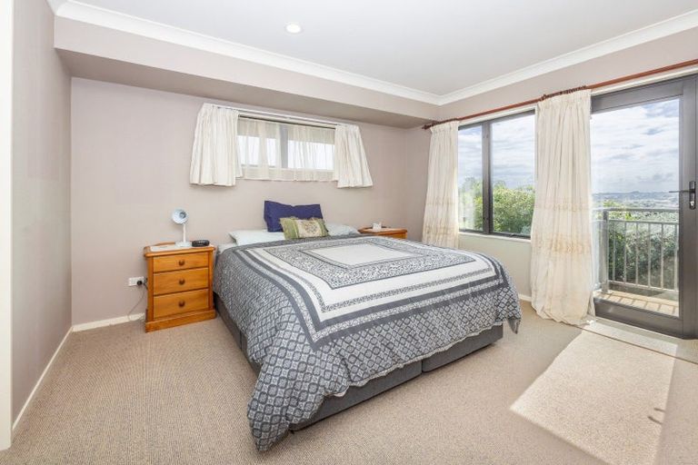 Photo of property in 24 Highgrove Drive, Grandview Heights, Hamilton, 3200