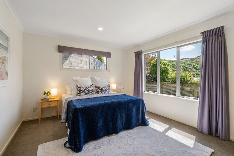 Photo of property in 16 Eastcott Grove, Churton Park, Wellington, 6037