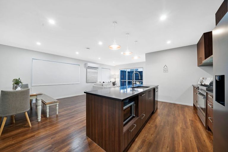 Photo of property in 33 Whakapono Road, Pukekohe, 2120