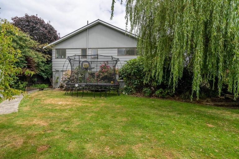 Photo of property in 23 Elm Crescent, Gladstone, Invercargill, 9810