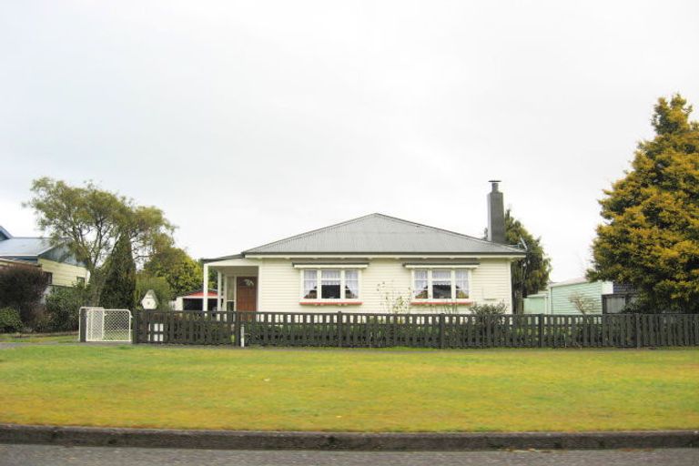 Photo of property in 4 Ohau Street, Dobson, Greymouth, 7805