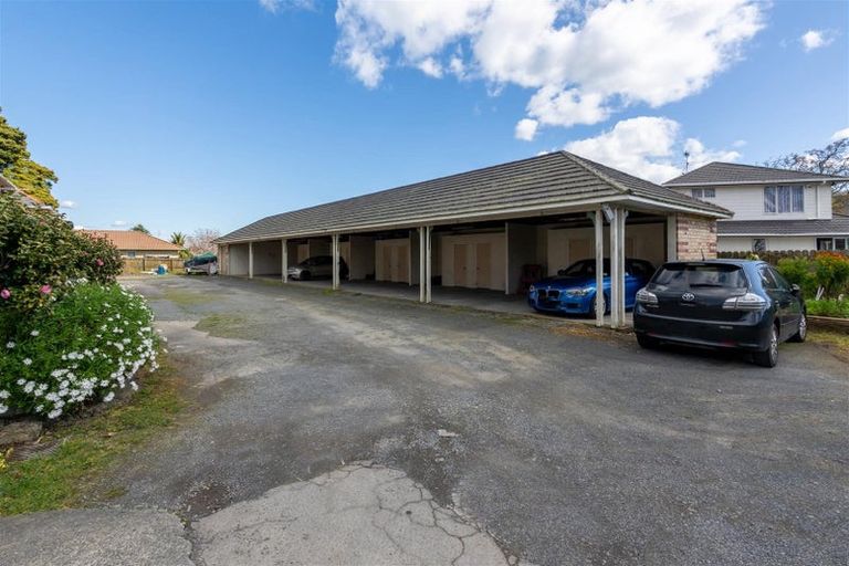 Photo of property in 25 Montilla Place, Manurewa, Auckland, 2102