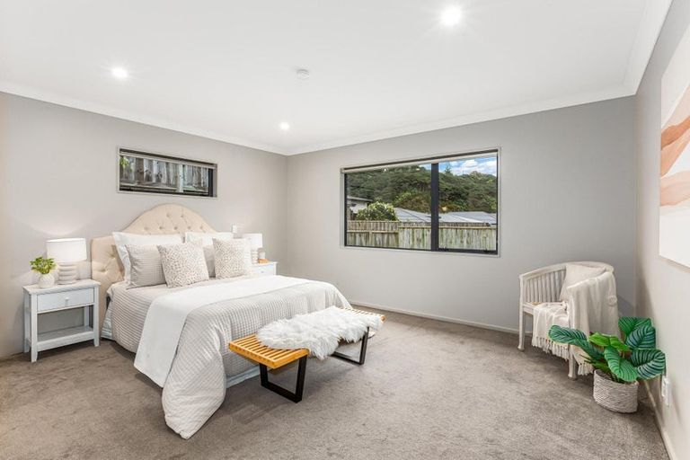 Photo of property in 44a Staithes Drive North, Whitby, Porirua, 5024