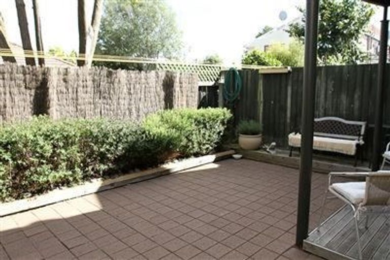 Photo of property in 21 Derby Street, St Albans, Christchurch, 8014