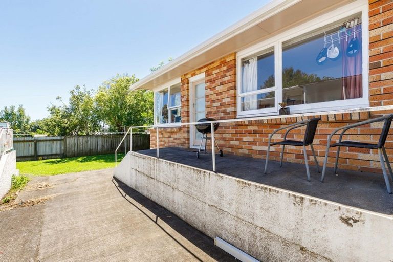 Photo of property in 115 Pendarves Street, New Plymouth, 4312