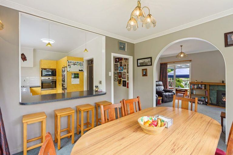 Photo of property in 164 Main Road South, Raumati South, Paraparaumu, 5032